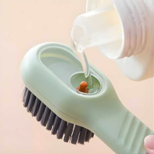 فرشاة تنظيف متعددة الاستخدامات بخزان صابون مدمج – لتنظيف الأحذية والملابس والأسطح