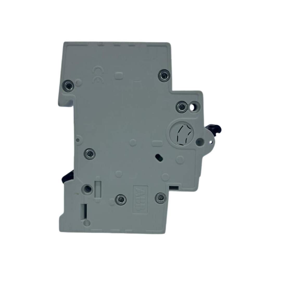 قاطع تيار مصغّر (إم-سي-بي) أحادي بتيار ٦٣ أمبير، قدرة قطع ٤٫٥ كيلو أمبير، من إيه-بي-بي  ‎63A 1P Miniature Circuit Breaker (MCB), 4.5 kA, ABB‎