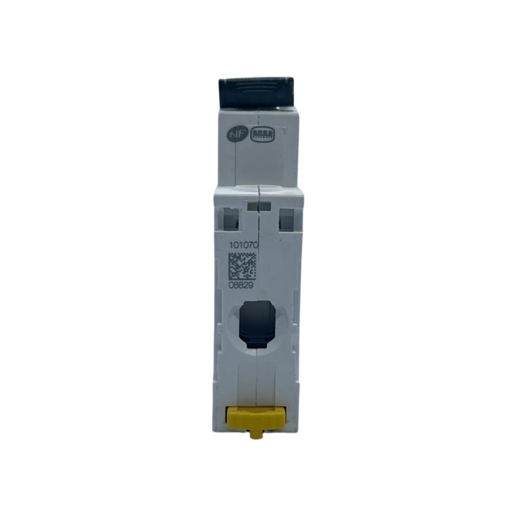 25A 1P Miniature Circuit Breaker (MCB), 6kA Schneider Electric   قاطع احادي 25 امبير 6ك 1 بول شنايدر الكتريك