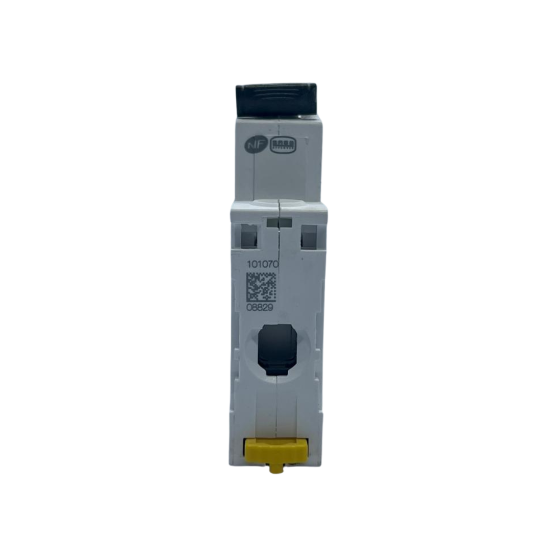 25A 1P Miniature Circuit Breaker (MCB), 6kA Schneider Electric   قاطع احادي 25 امبير 6ك 1 بول شنايدر الكتريك