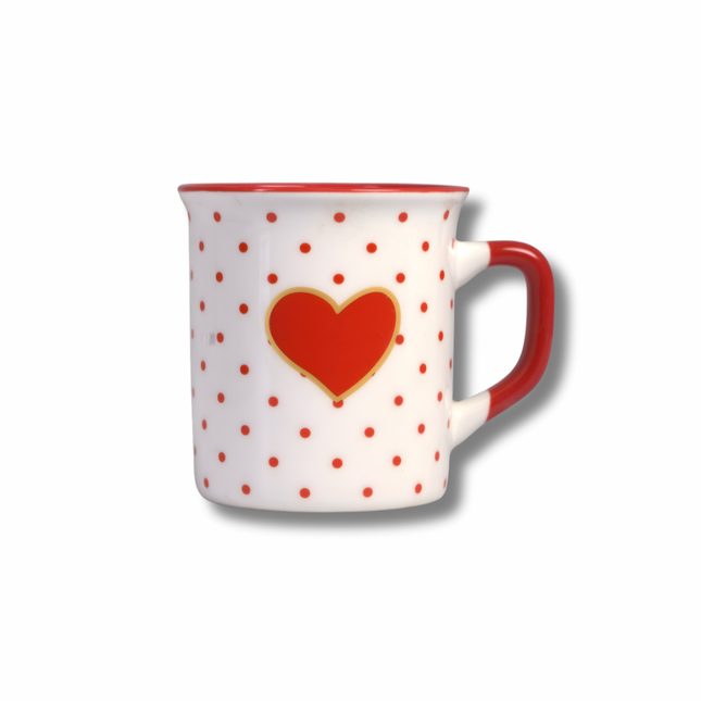 مج سيراميك بنقاط وقلب أحمر – تصميم رومانسي لليوميّة والهدايا