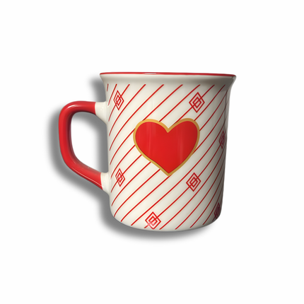 مج سيراميك القلب – تصميم رومانسي لليوميّة والهدايا