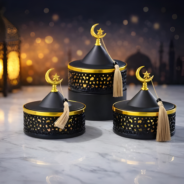طقم تقديم معدني بزخارف شرقية – 3 قطع بغطاء هلال  (أسود/ذهبي)
