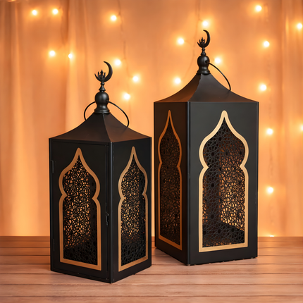 طقم فوانيس معدنية – لون أسود بإطار ذهبي (قطعتان)