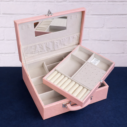 شنطة مجوهرات برقم سري ومرآة داخلية – طبقتان بأقسام متعددة للتنظيم